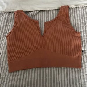 Cropped tank top!